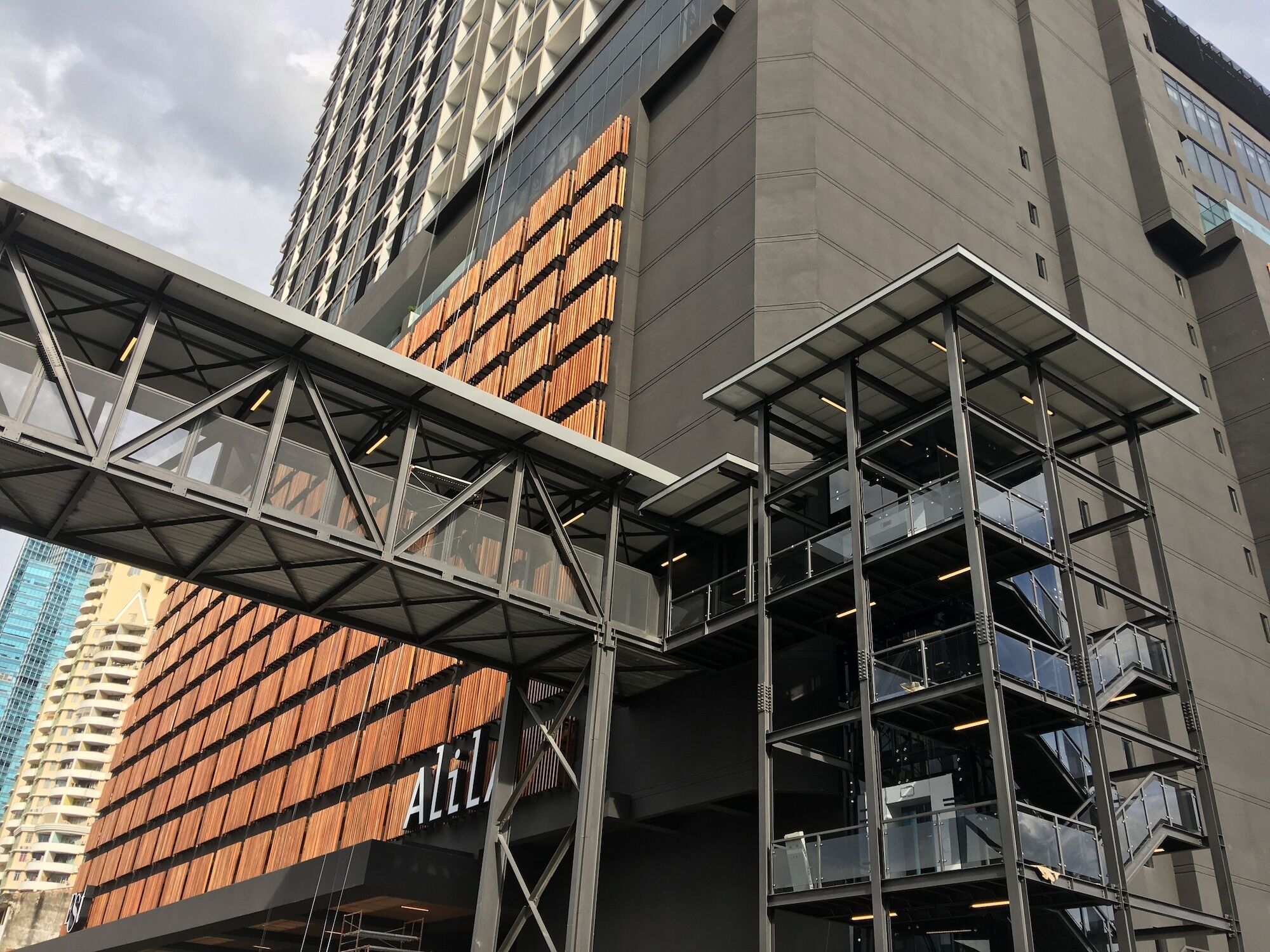 Est Bangsar Kl Sentral By Greater Stay กัวลาลัมเปอร์ ภายนอก รูปภาพ