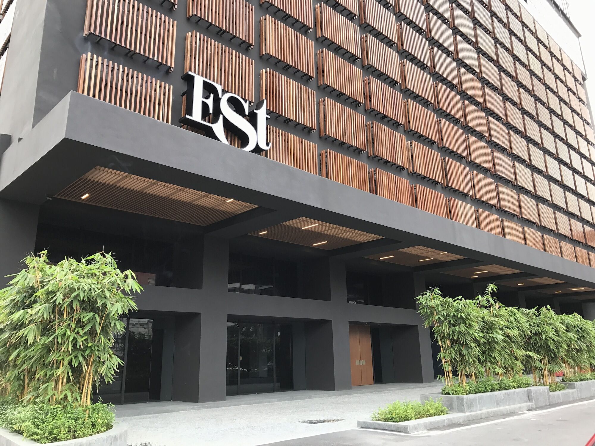 Est Bangsar Kl Sentral By Greater Stay กัวลาลัมเปอร์ ภายนอก รูปภาพ